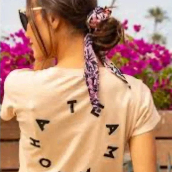 Guava Shop  | Team Aloha Pocket T-Shirt - Picture 3 of 8